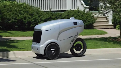 在疫情期间自动送货的机器人