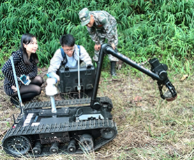 合时：智能扫雷机器人uBot-MAC A20_中国AGV网(www.chinaagv.com)