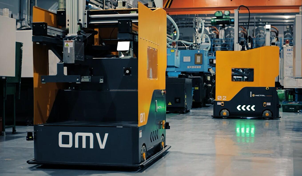 OMV料框自动抓取作业车应用图2.jpg