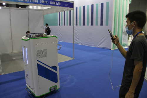 最快消毒机器人广州造