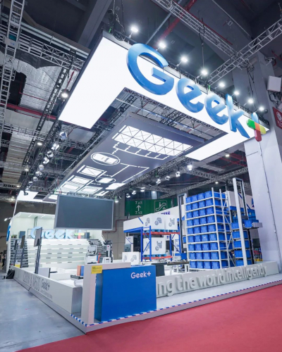 极智嘉闪耀工博会！全品类最新AMR齐亮相 全场景全流程物流智能化实力成焦点