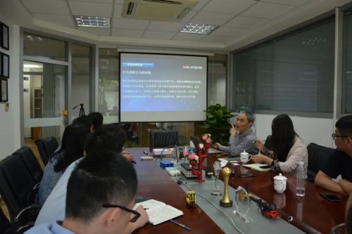 邀请瑞立集团副总经理池涛波莅临艾吉威考察指导