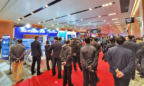 “智变”驱动“质变”——新松亮相2020全球工业互联网大会