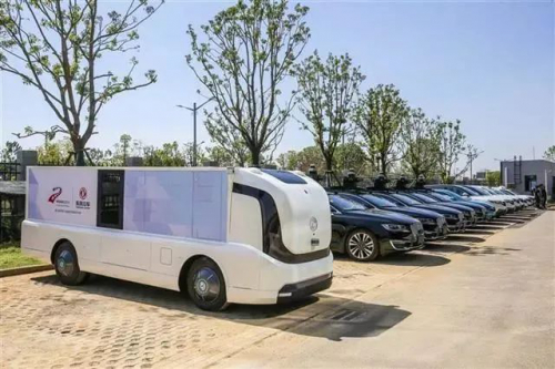 车辆最多场景最丰富 武汉建全国最大自动驾驶运营示范区