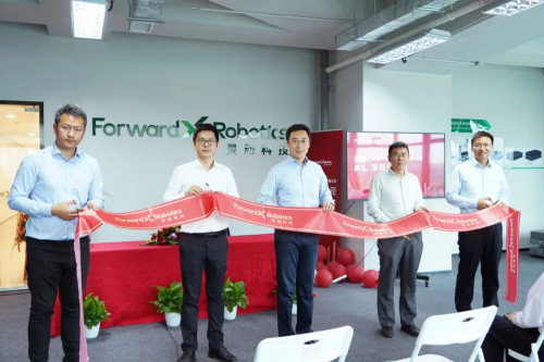 灵动科技华南总部开业，第四代移动机器人深耕“大湾区”