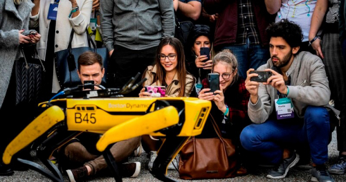 现代汽车将以近10亿美元的价格收购波士顿动力（Boston Dynamics）