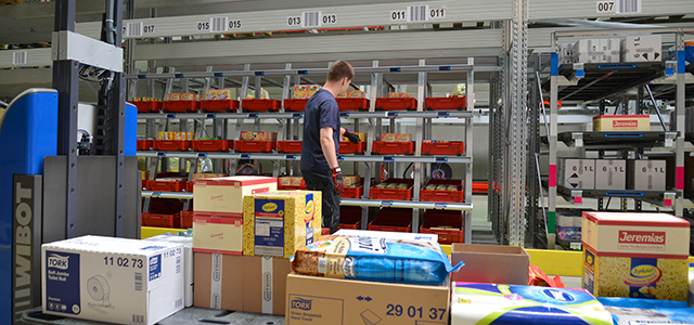 WITRON:EMP高效移动拣选解决方案_中国AGV网(www.chinaagv.com) WITRON:EMP高效移动拣选解决方案_中国AGV网(www.chinaagv.com)