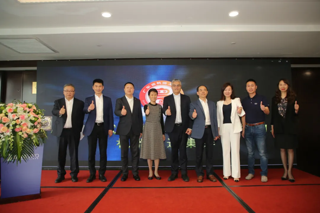 智慧物业新未来，高新兴巡逻机器人构建人机共融的安保新模式