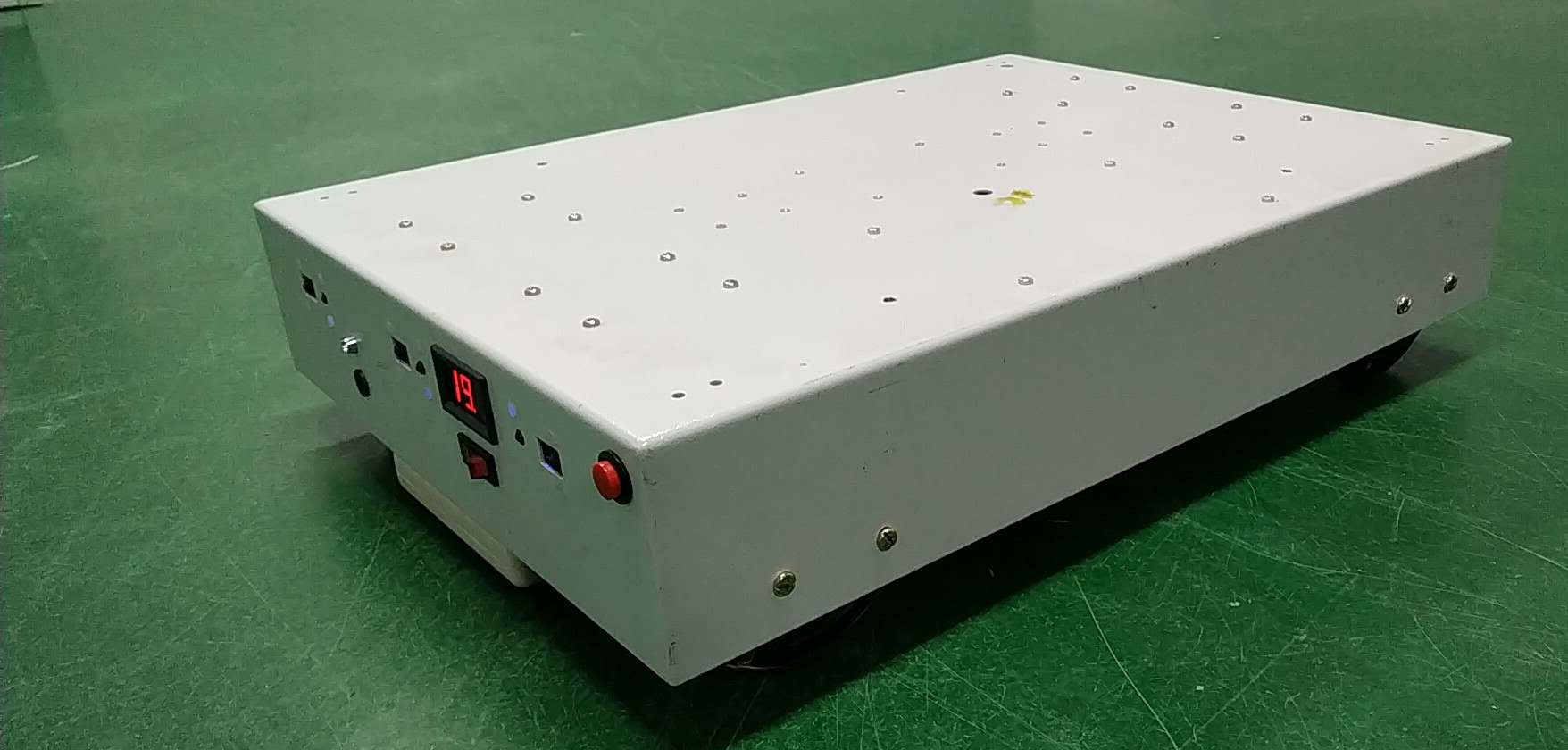 日月辉 AGV小车_中国AGV网(www.chinaagv.com) 日月辉 AGV小车_中国AGV网(www.chinaagv.com)