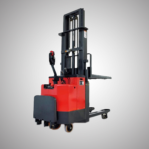 国以贤:智能无人堆垛叉车_中国AGV网(www.chinaagv.com) 国以贤:智能无人堆垛叉车_中国AGV网(www.chinaagv.com)