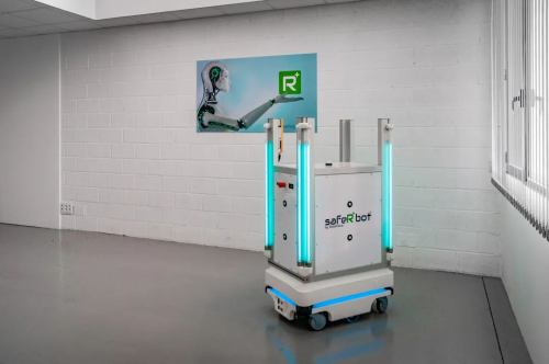 Acciona 与 Robotplus 倾力合作，运用 MiR 移动机器人为医院及公共场所打造安全高效的消毒解决方案