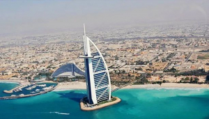 “沙漠之花”立镖小黄人扎根迪拜零售行业