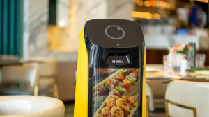 迎宾领位都能干，普渡机器人“葫芦”本领非凡