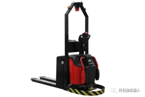 AGV搬运机器人，可以使用多长时间？