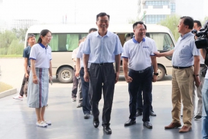 安徽省政协副主席韩军莅临益佳通开展调研活动