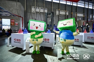 中力真正让搬马机器人走进千企万厂