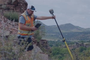 Trimble ® R12i