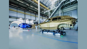 德国杜尔公司的自动导引车首次运用于卡车驾驶室