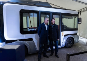 MOOVE和Sensible 4合作开发全天候自动驾驶巴士