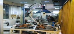 长晟电子自动化机器人焊接流水线