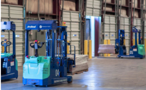 叉车驾驶员短缺，美国物流公司计划采购数千台远程遥控叉车