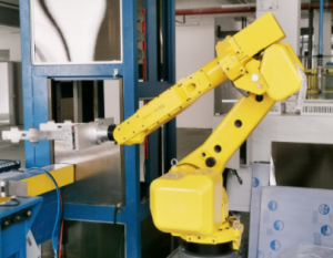 物料平整、切块工位