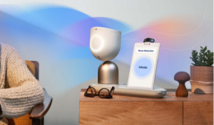 适合老年人的 ElliQ 伴侣机器人上市