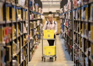 随机储放+双向作业 仓储管理进化ing