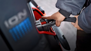 各有千秋，燃料电池和锂电池的比较