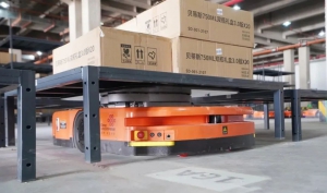 快仓为腾俊国际陆港打造首个“5G+机器人智能仓”