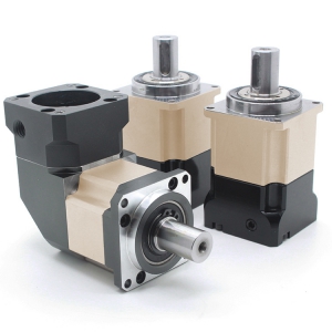 东莞富宝精密伺服斜齿轮小型立式行星减速机齿轮减速器