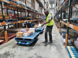 AMR：仓库的安全选择