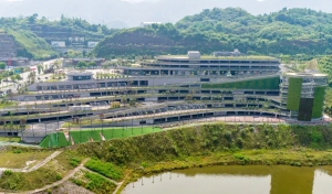 【直击】竣工！亚洲最大AGV智能停车楼“三局造”！