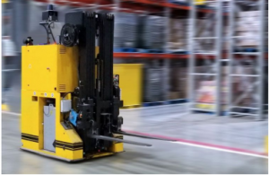 充分发挥潜力，AGV和AMR解决方案的异质控制可能性