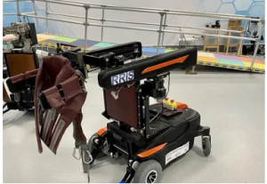 新加坡南洋理工大学研发跌倒预测机器人