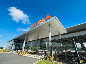 案例分享 | 机器人造机器人，库卡中国顺德制造工厂高质量数字化升级进行时……