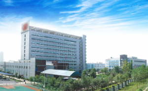 MiMA三向叉车在某自动化领军企业的典型应用