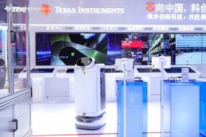 第五届中国国际进口博览会开幕，普渡科技携机器人产品亮相德州仪器展台