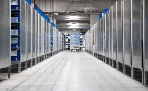 153台AMR入驻1.5万平米仓库，德国制造翘楚OEG用3个月实现数智化转型