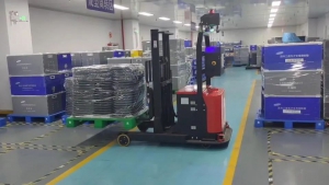 5G+移动机器人，宇锋智能为智慧工厂建设实力“加码”!