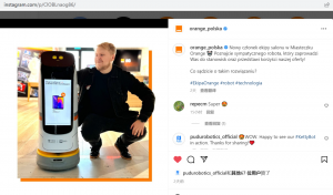 官宣！波兰Orange公司携手普渡机器人打造智慧营销