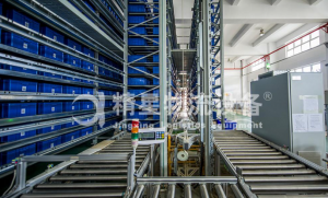 精星:四向车式货架