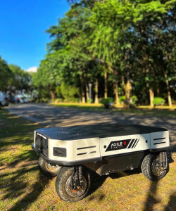 AgileX RANGER 是一个全向机器人搬运平台，具有 150 公斤的负载能力