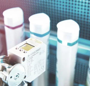 颜色和对比度传感器