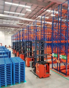 MiMA批量三向堆垛车交付医药行业客户，助力客户仓储扩容增效