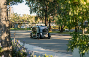 AVIA 为 USDOT 创建以 AV 为中心的政策建议