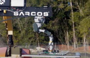 Sarcos完成太阳能电池板安装演示