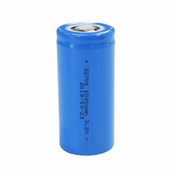 供应32700 6000 mAh 磷酸铁锂电池