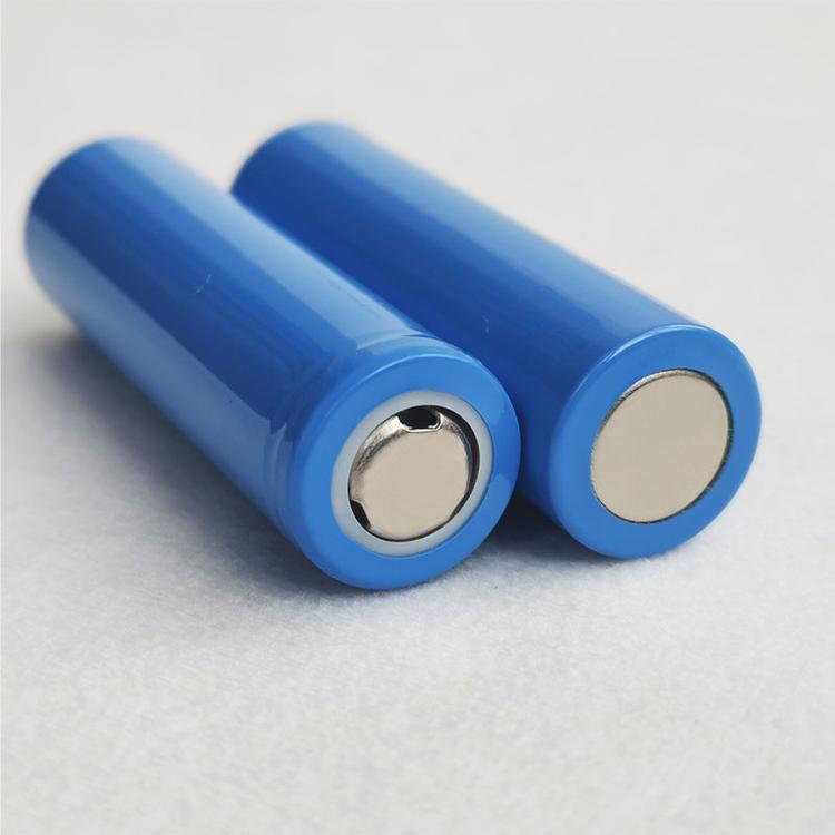 供应---32140 3.2V 15Ah磷酸铁锂电池