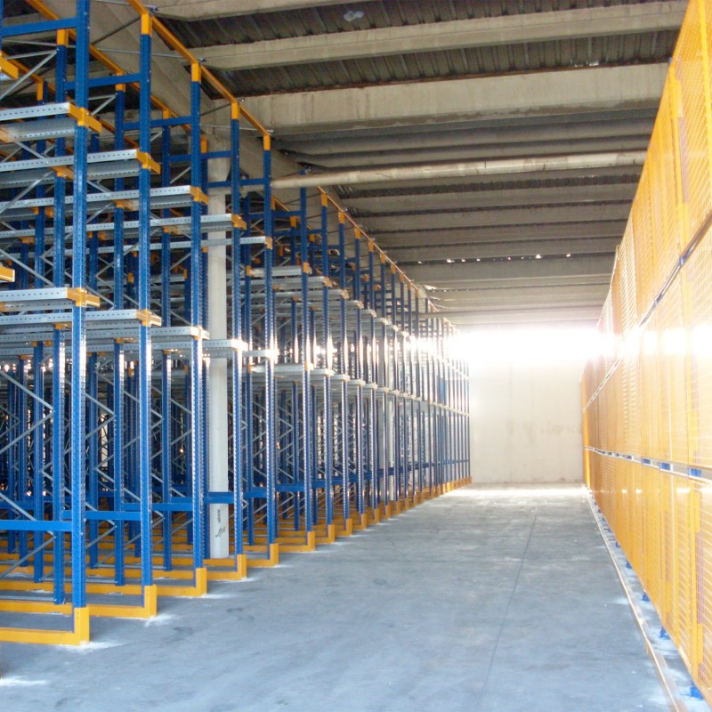 驱动——在货架系统中_中国AGV网(www.chinaagv.com) 驱动——在货架系统中_中国AGV网(www.chinaagv.com)